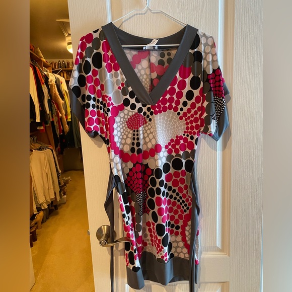 Dress - Picture 2 of 3